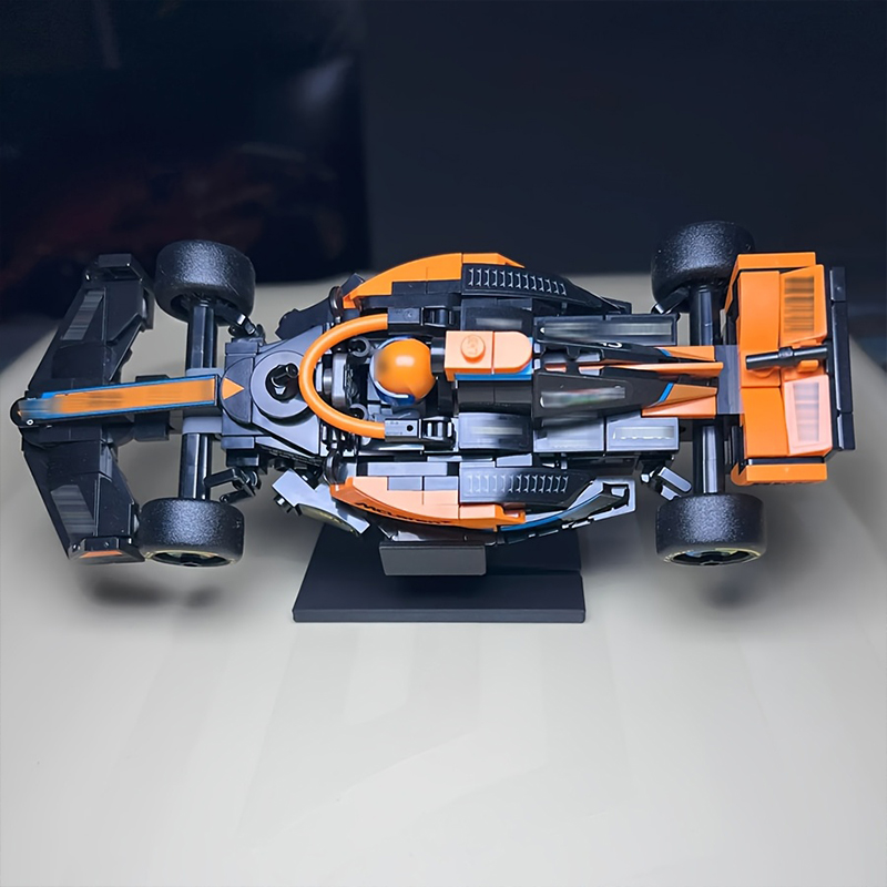1スピードチャンピオンズF1カーディスプレイスタンド、スピー - Victor Racket Jetspeed のレビューと価格